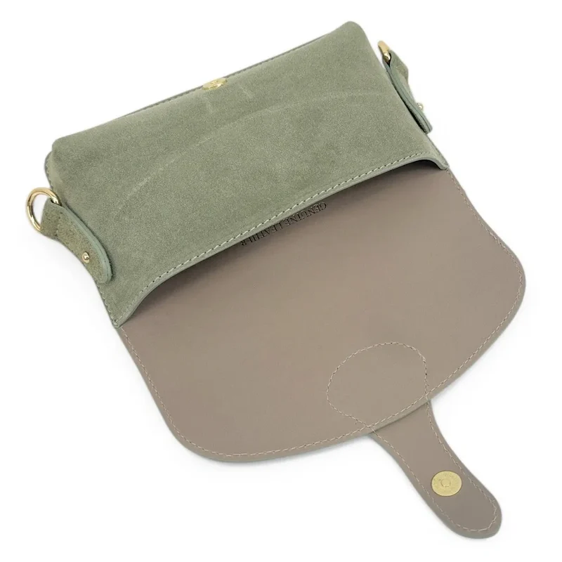 Mini-sac french stick en daim TOSCA SUEDE Vert amande