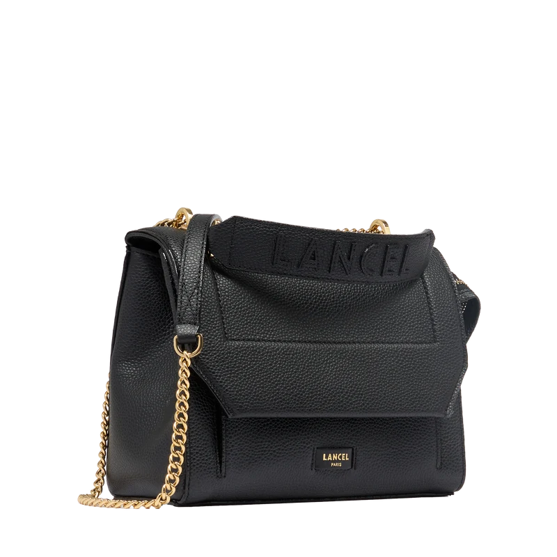 M Flap bag