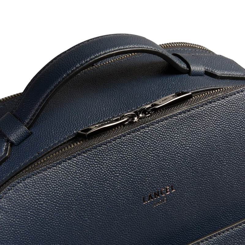 CONVERTIBLE 2 ZIP BACKPACK