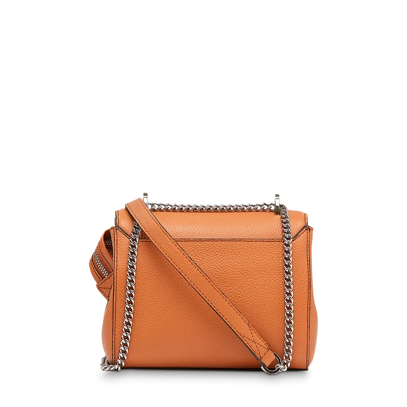 Flap bag with handle