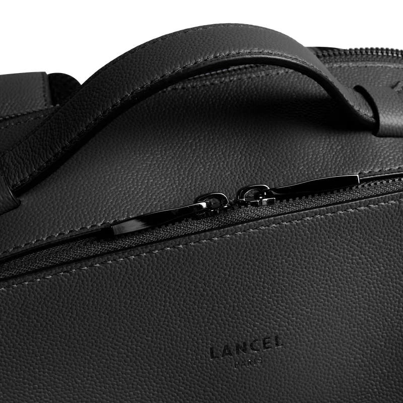 CONVERTIBLE 2 ZIP BACKPACK