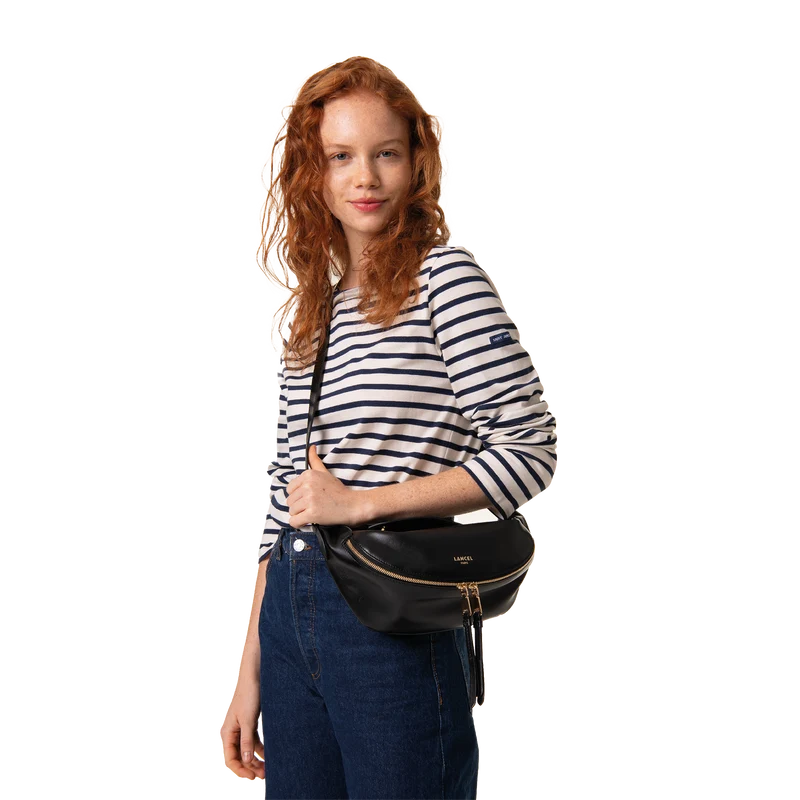 S crossbody bag