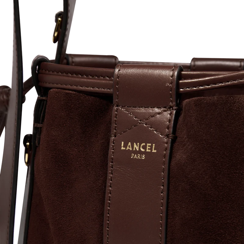 S BUCKET BAG