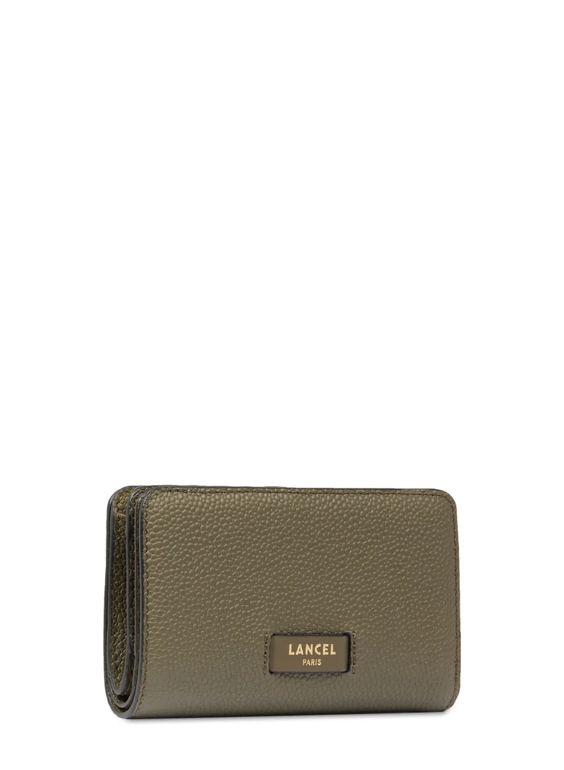 Rectangular zip compact wallet
