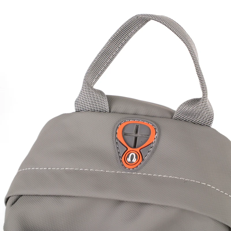 Tracker Next Gen sling bag
