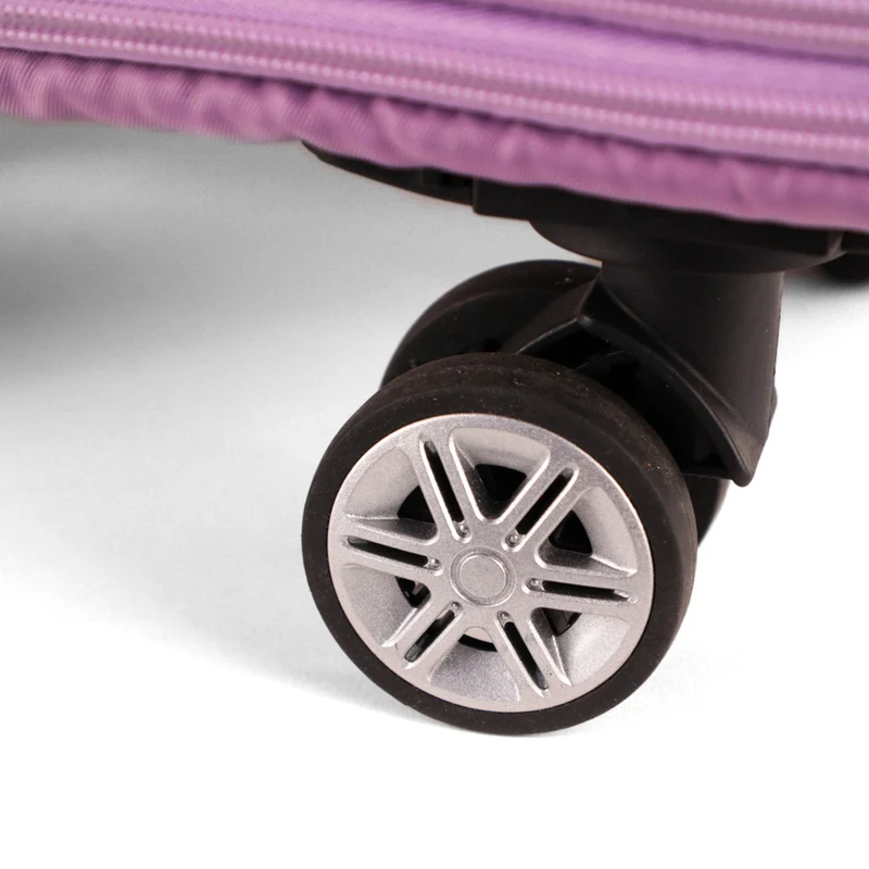 Tracker Vista travel bag on wheels