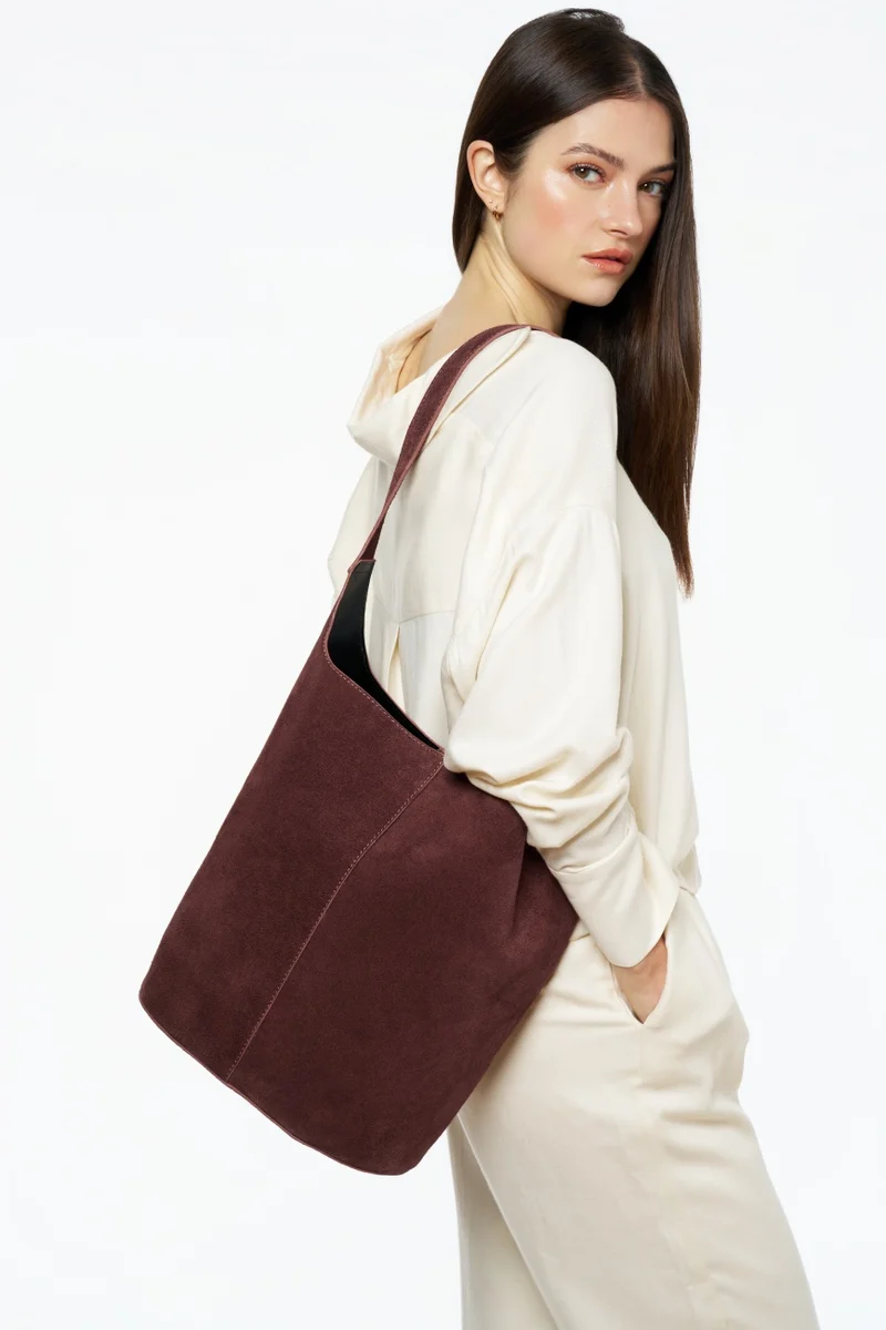 Sac seau en daim CLARENCE Bordeaux