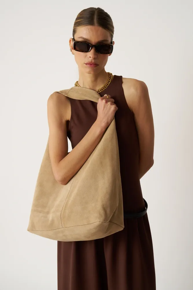 Sac à main de forme HOBO en daim EVA Taupe clair