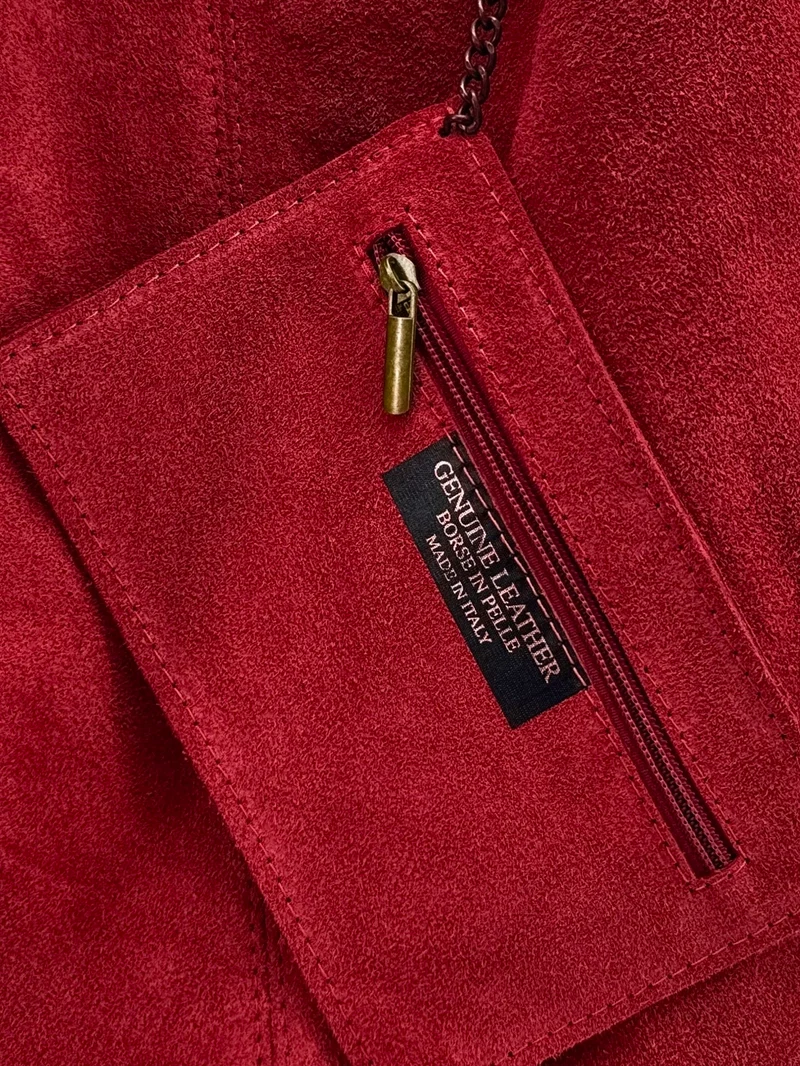 Sac à main de forme HOBO en daim EVA Rouge foncé