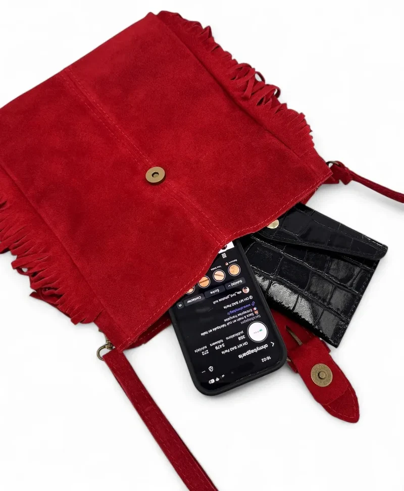 Sac bandoulière en daim CHEYENNE Rouge garance