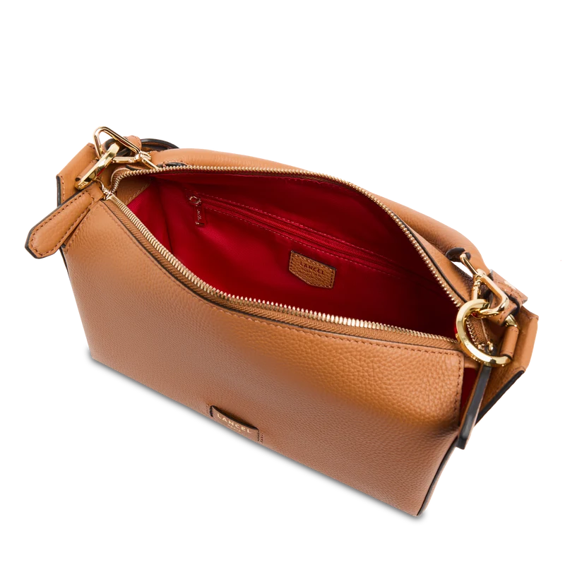 M ZIP HOBO BAG