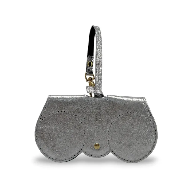 Etui à lunettes en cuir irisé PEANUT GLOW Argent moyen