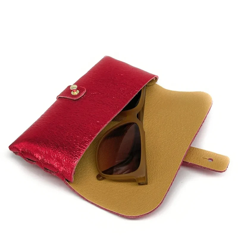Étui à lunettes en cuir irisé LUMOS Rouge irisé