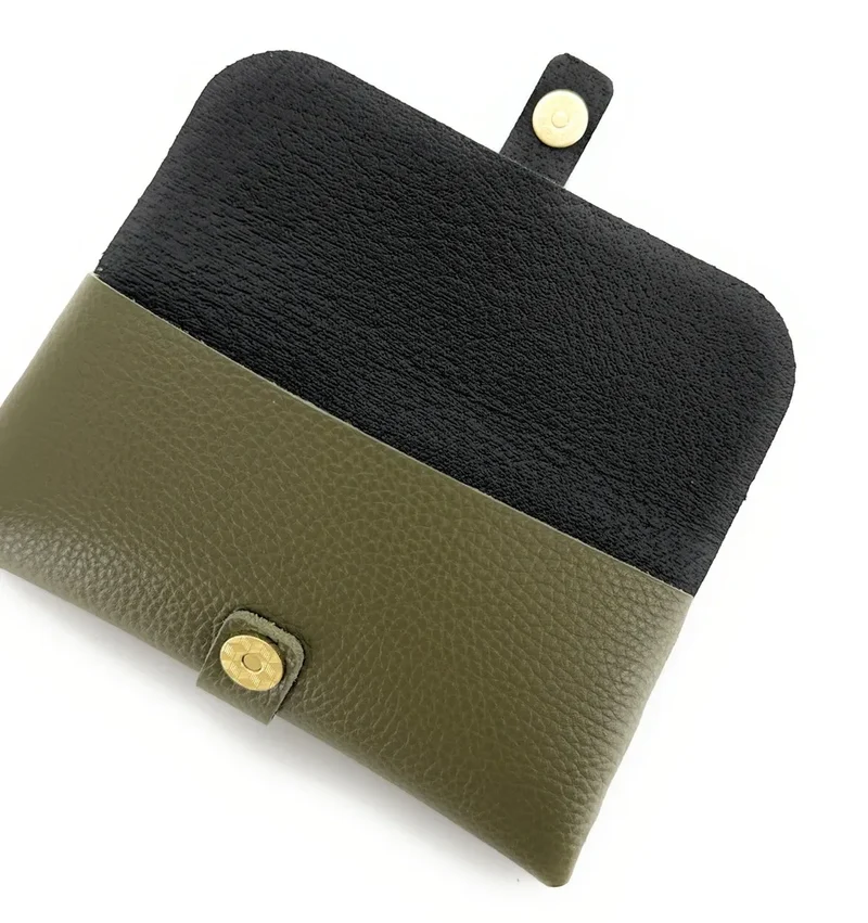 Etui à lunettes en cuir grainé LUMOS Vert kaki