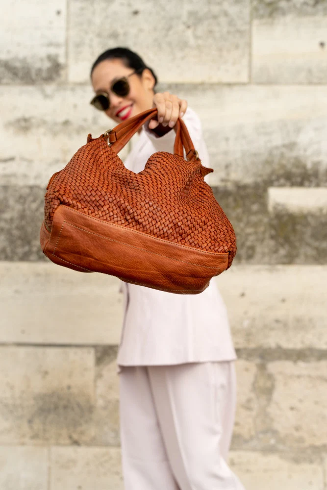 Sac à main en cuir vintage tressé BRISBANE Cognac foncé
