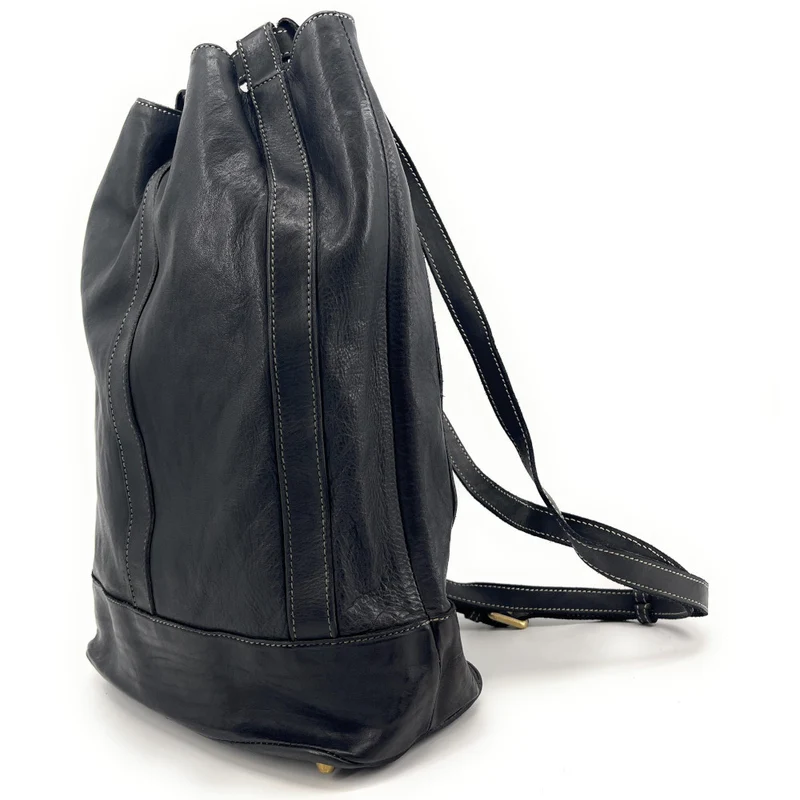 Sac à dos en cuir souple vintage tannage végétal HYPERION Noir