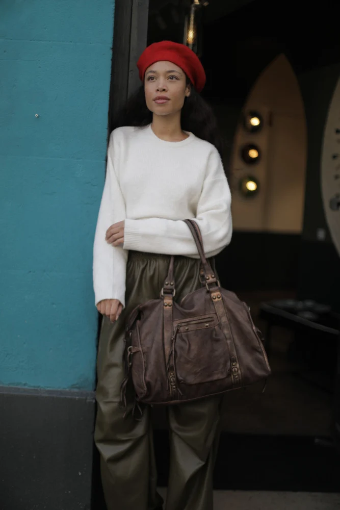 Grand sac en cuir souple tannage végétal STORM XL HURRICAN Chocolat