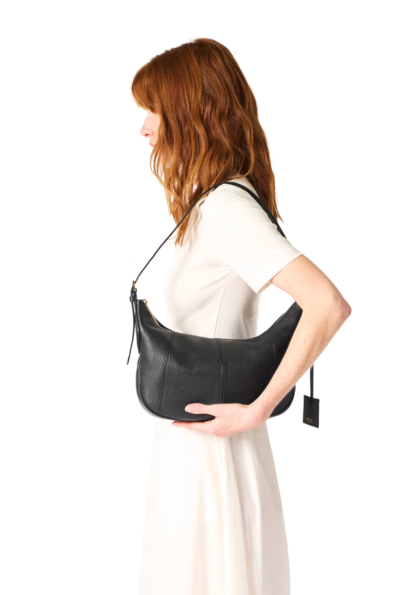 M ZIP HOBO BAG