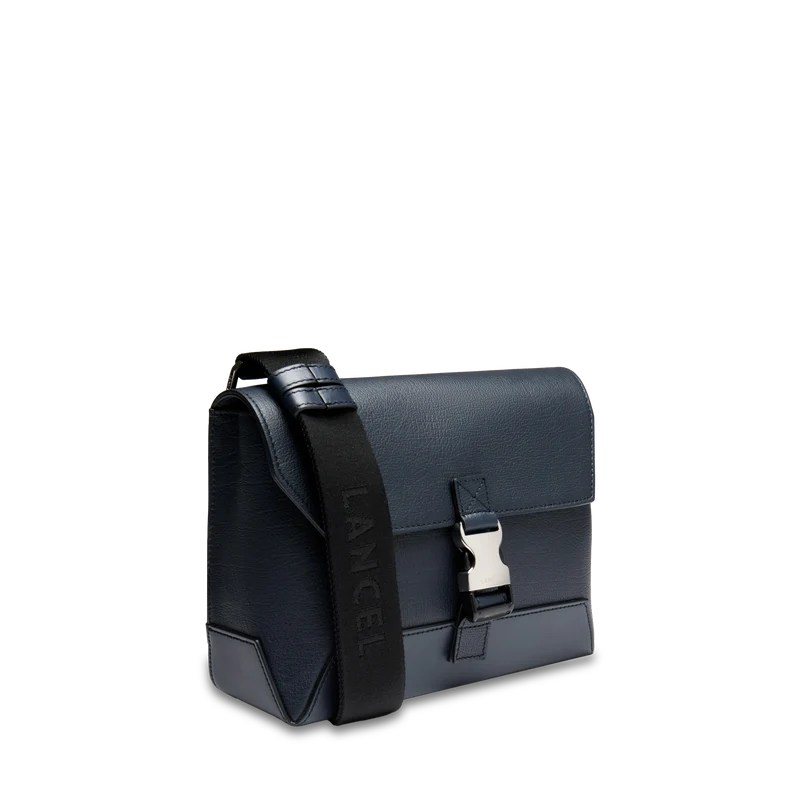 M MESSENGER BAG