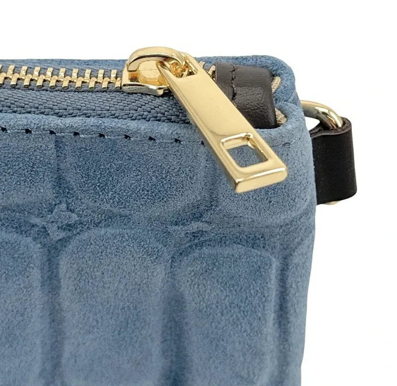 Sac pochette en daim embossé crocodile ZELINE Bleu denim