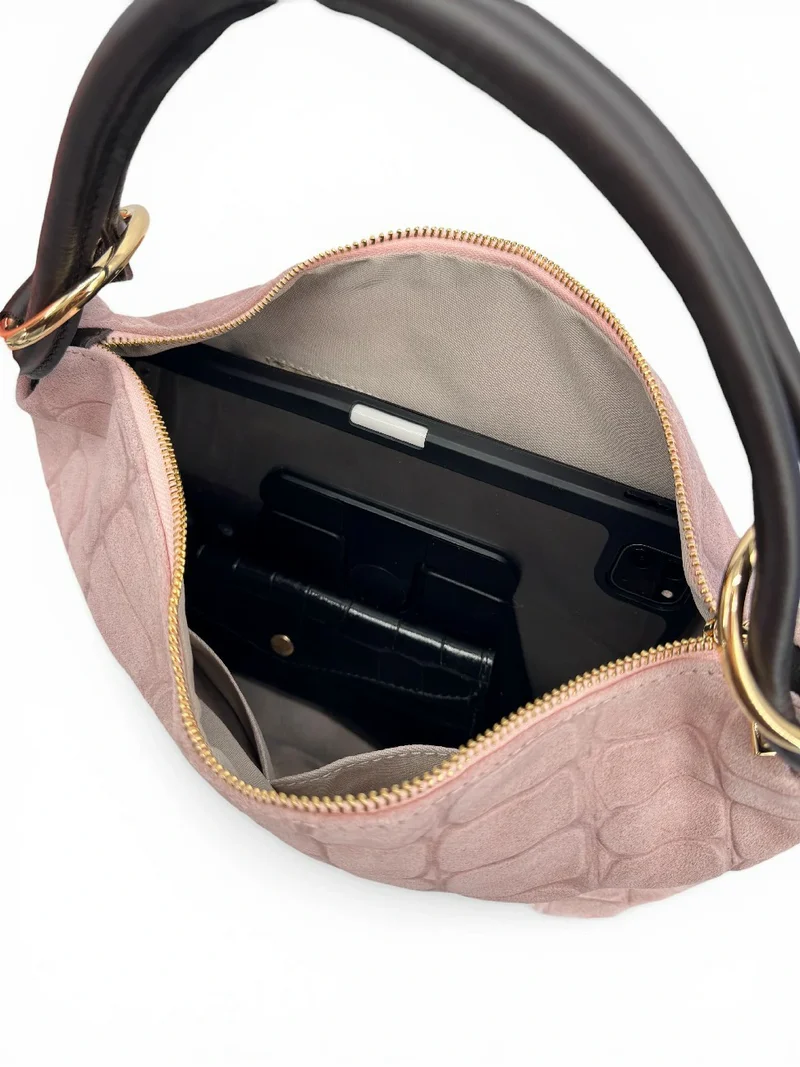 Sac pochette en daim embossé crocodile MAXINE Rose nude