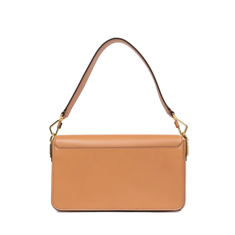 M flap bag