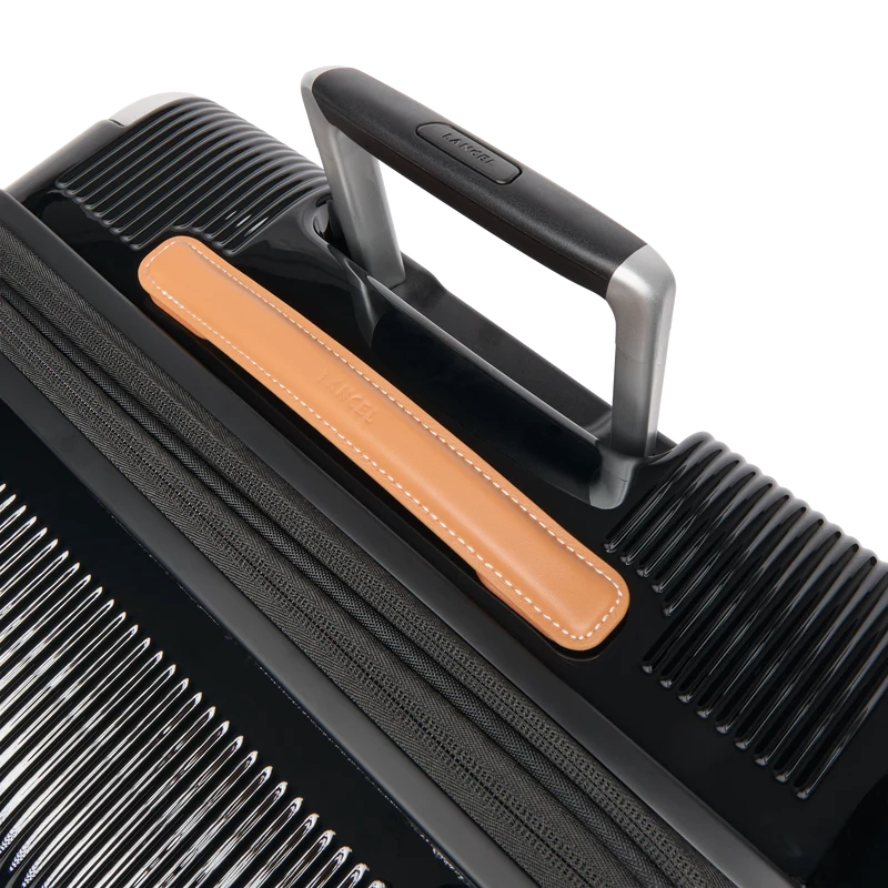 4-WHEEL EXPANDABLE MEDIUM ZIP SUITCASE
