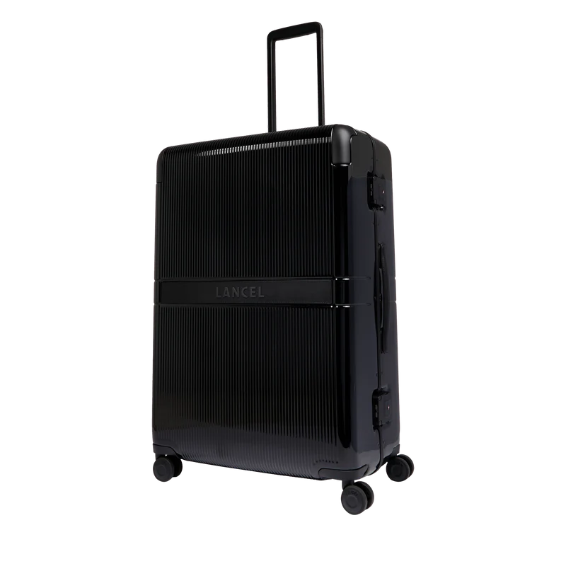 4-W LARGE SUITCASE