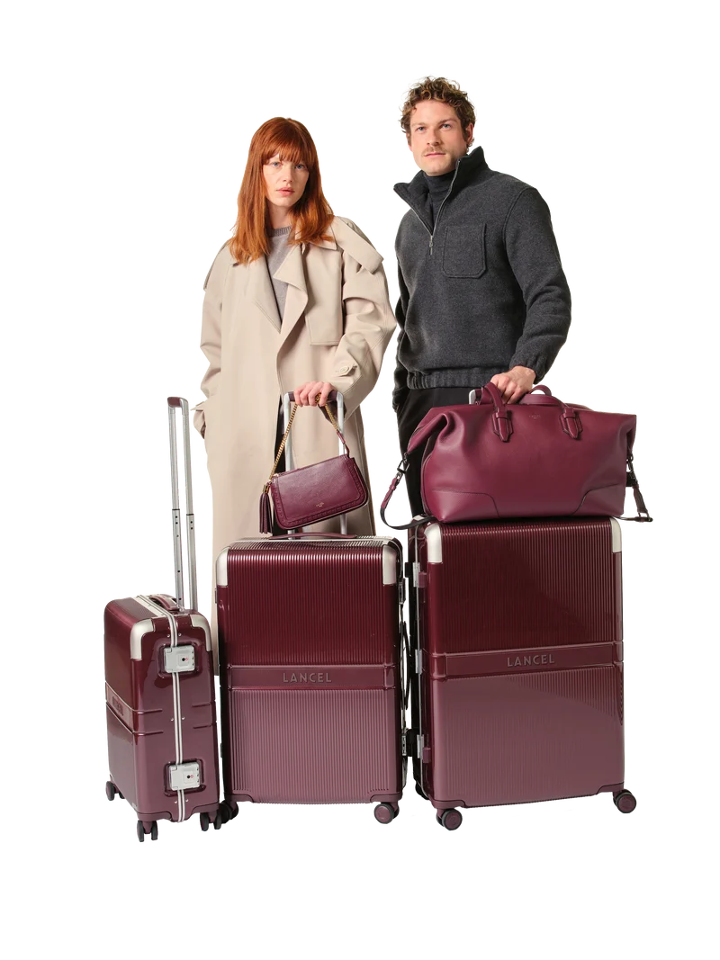 4-W MEDIUM SUITCASE