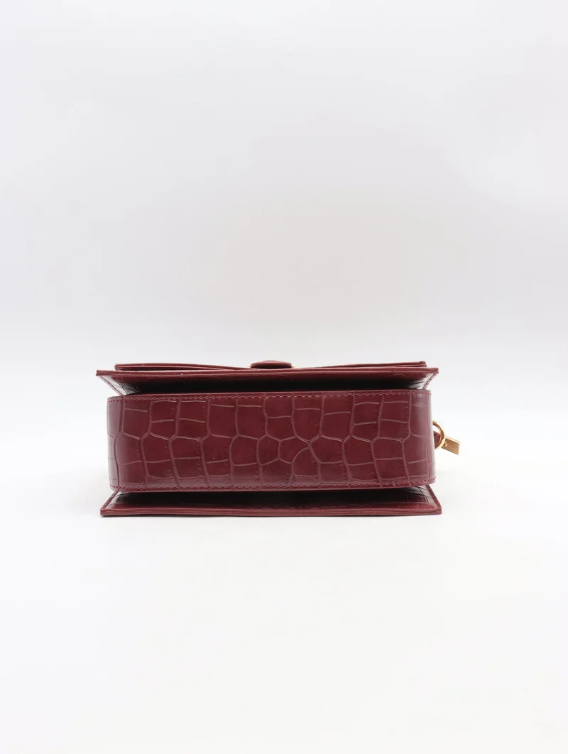 Sac à main Flora & Co – Effet croco chic & format compact