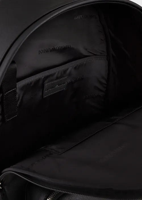 Emporio Armani Sac à dos en cuir régénéré plaquette aigle