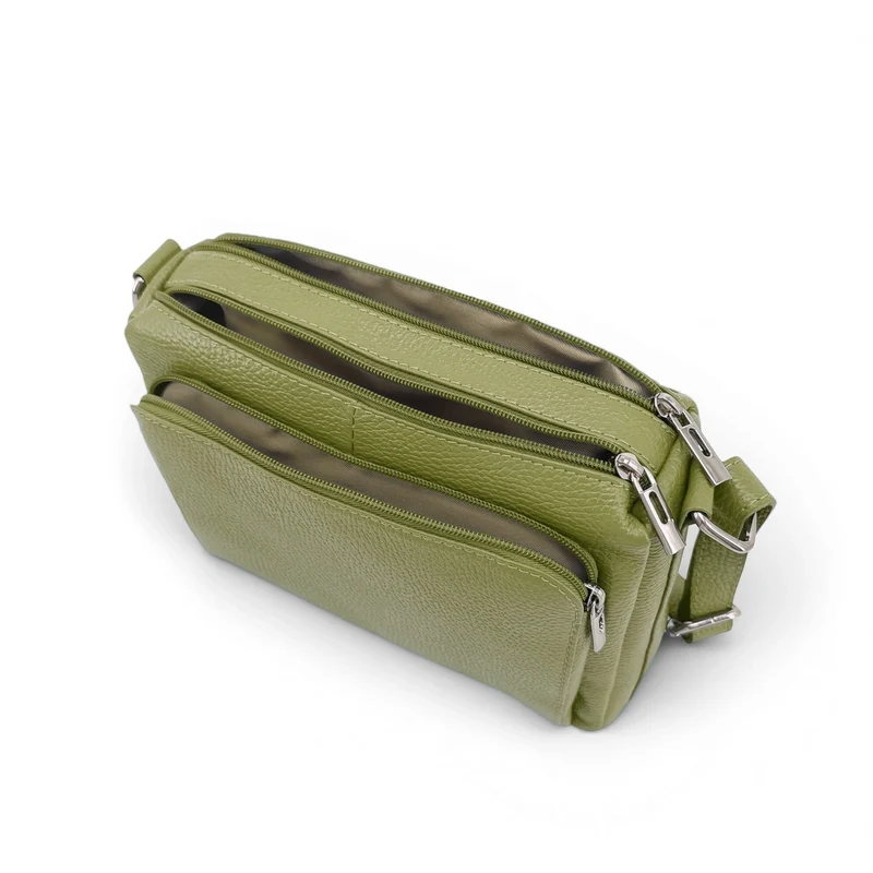 Sac trotteur à bandoulière en cuir grainé MANHATTAN Vert matcha latte