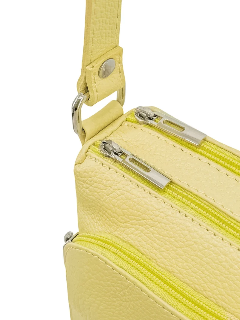 Sac trotteur à bandoulière en cuir grainé MANHATTAN Soft jaune
