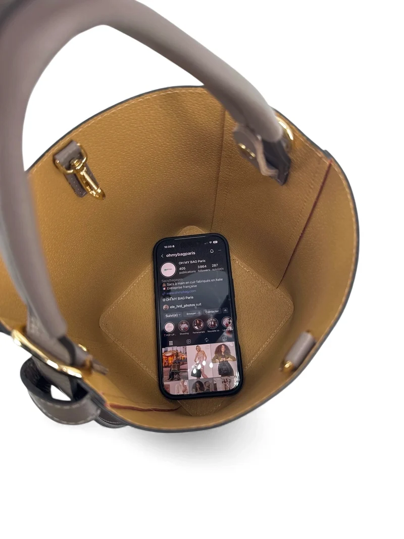 Sac seau et pochette en cuir grainé BIRDIE Taupe foncé et Rose blush