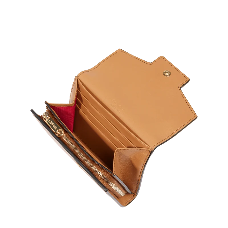 Rectangular flap compact wallet