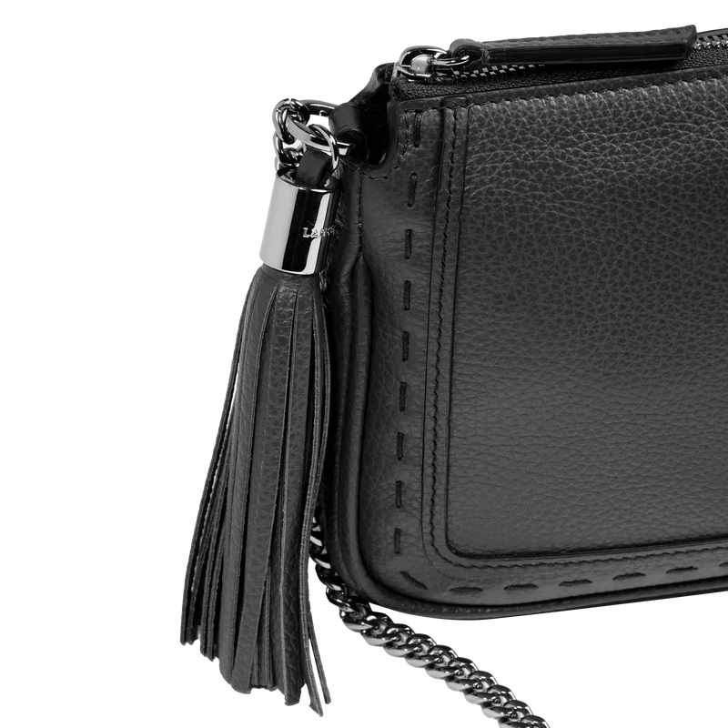 POUCH ON CHAIN