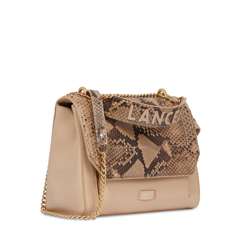 M flap bag
