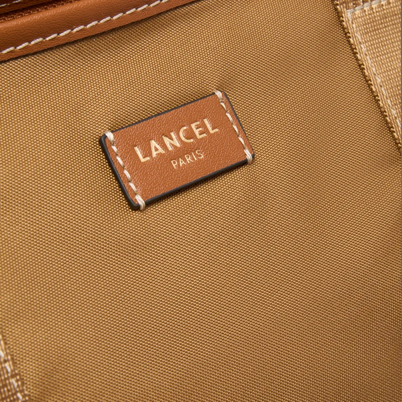 L ZIP TOTE BAG