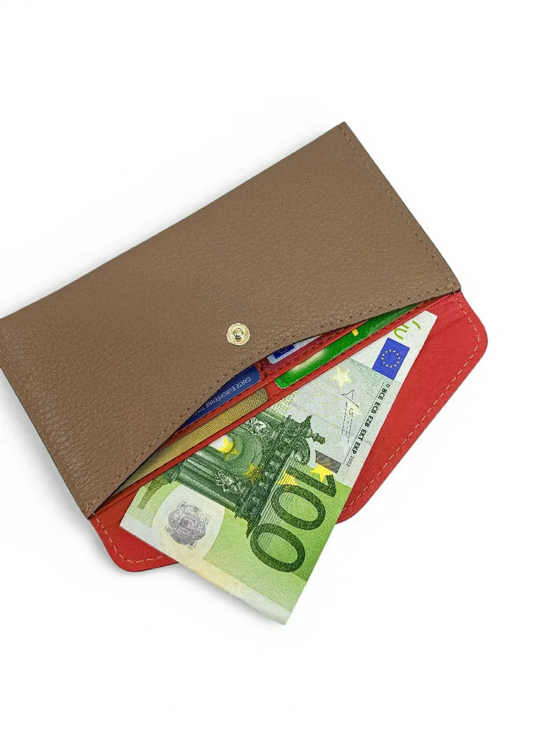 Pochette enveloppe en cuir grainé CLOE Taupe foncé