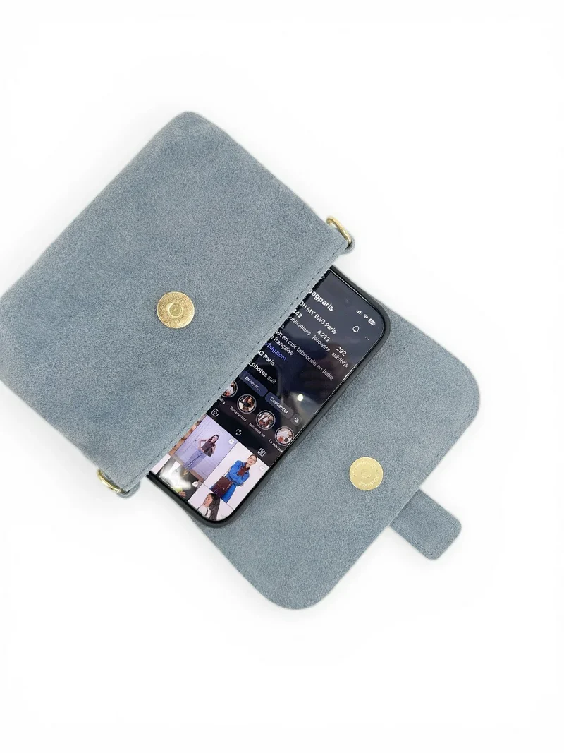 Micro-sac en daim BERLINGOT SUEDE Bleu pastel