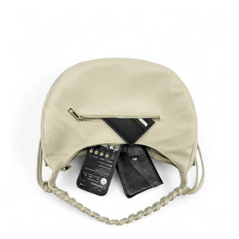 Sac demi-lune en cuir grainé NYX Beige crème