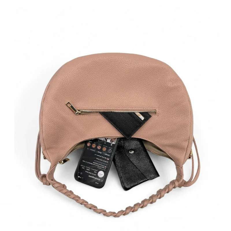 Sac demi-lune en cuir grainé NYX Rose nude