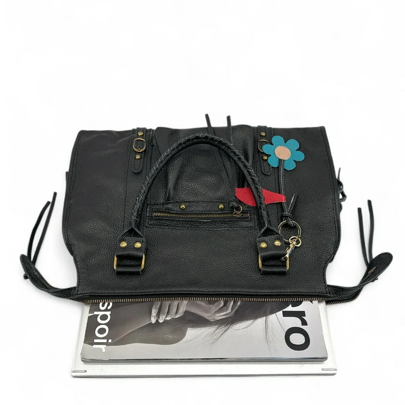 Grand sac type bowling en cuir grainé SANDSTORM Noir