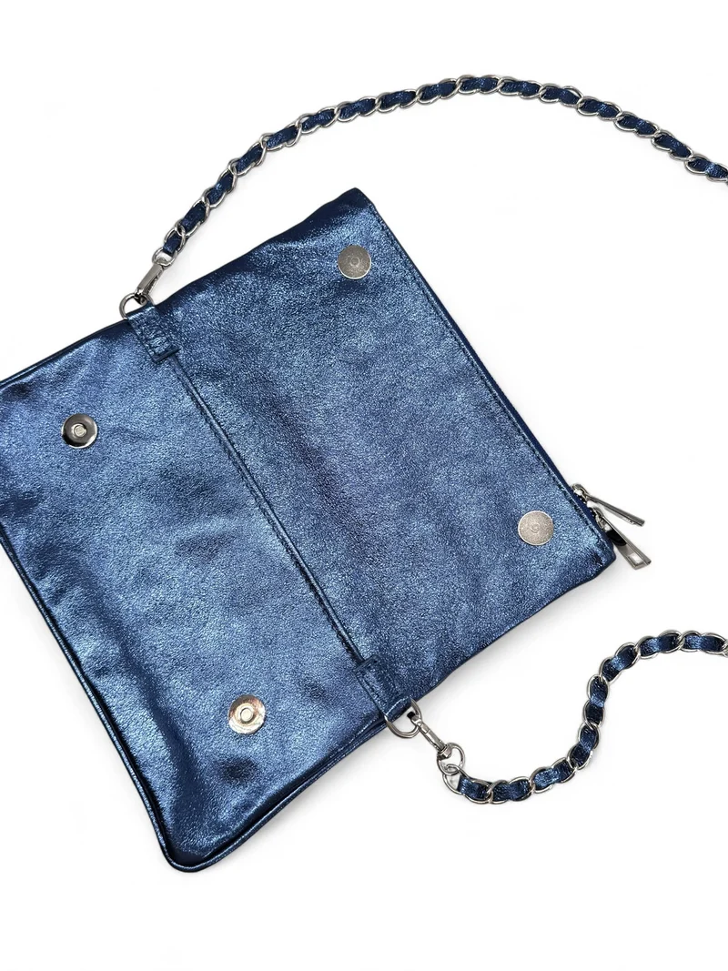 Sac pochette en cuir irisé ROXANE Bleu denim irisé