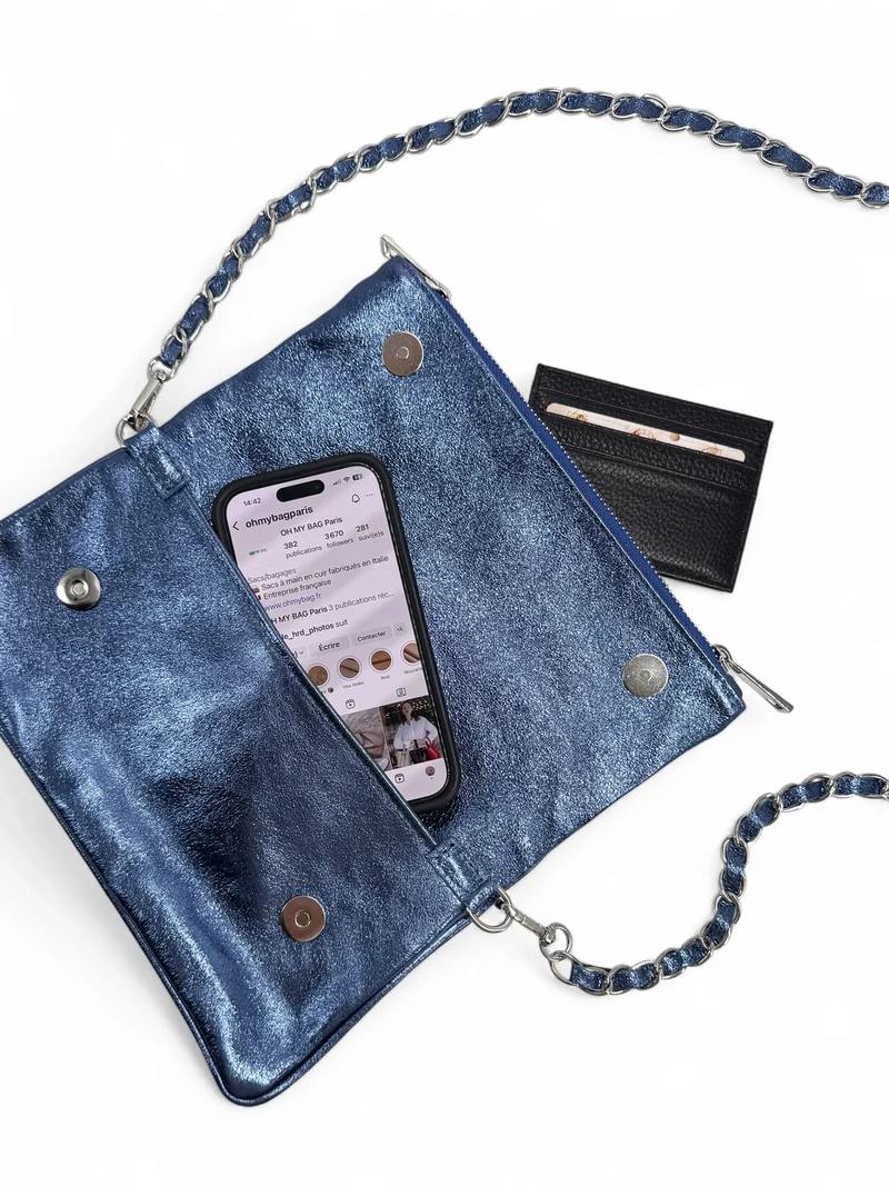 Sac pochette en cuir irisé ROXANE Bleu denim irisé