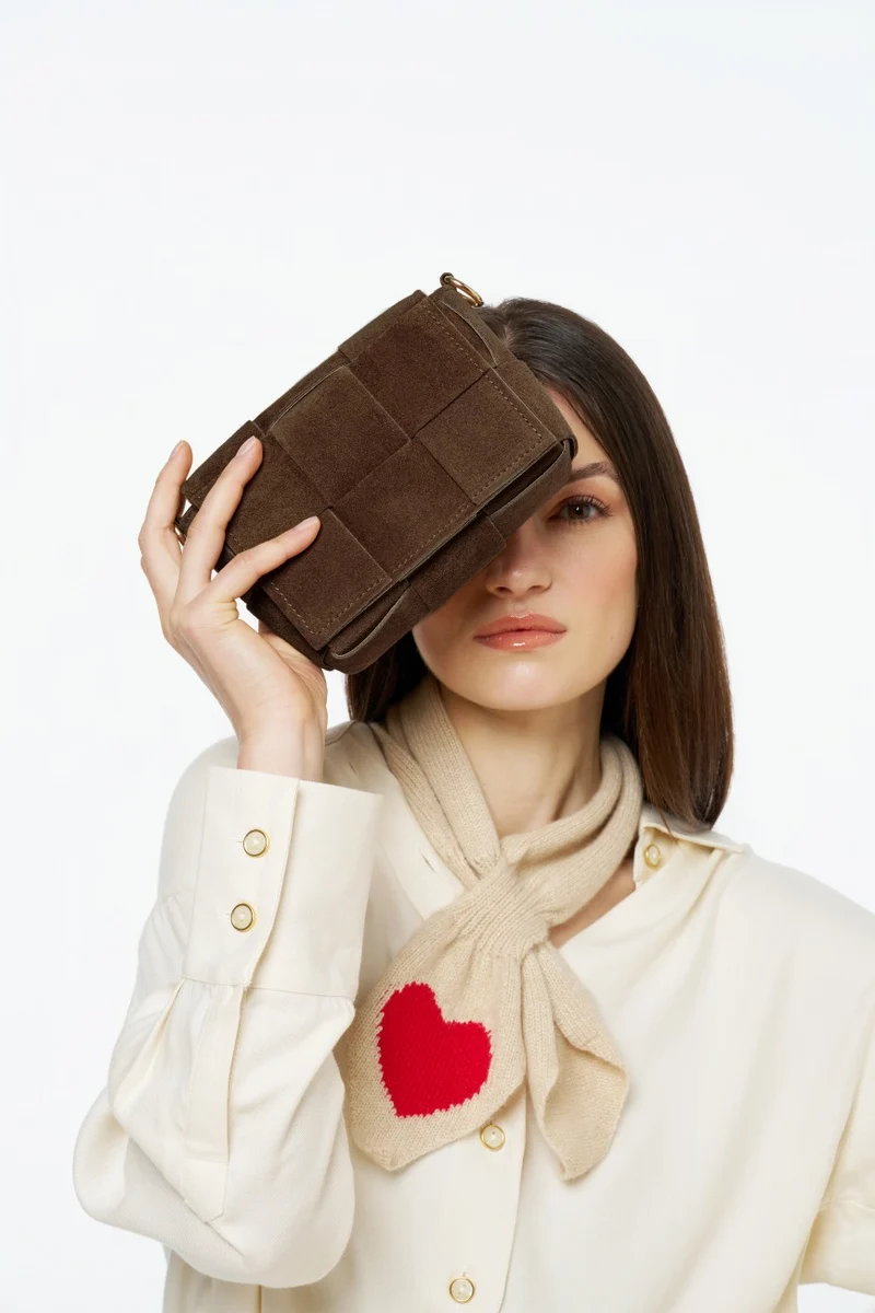 Micro sac en daim TWENTY TWO Chocolat