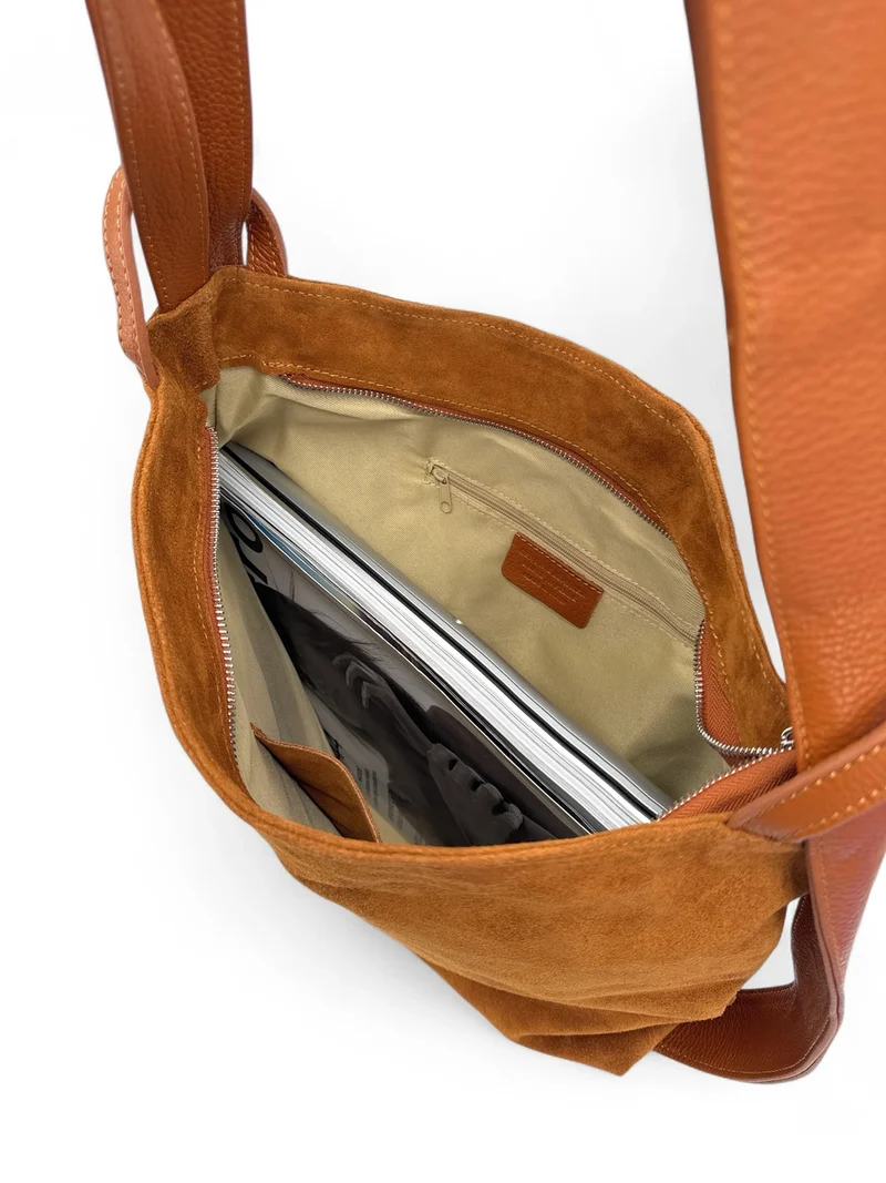 Sac à main convertible en daim SOHO SUEDE Camel foncé