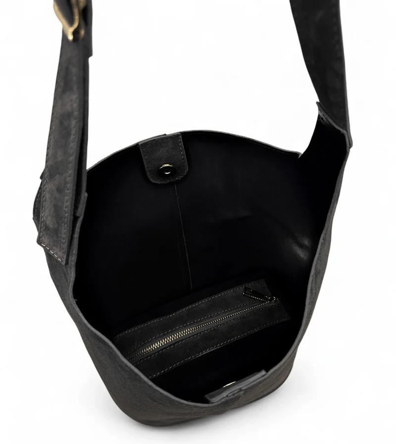 Sac seau en daim CLARENCE Noir