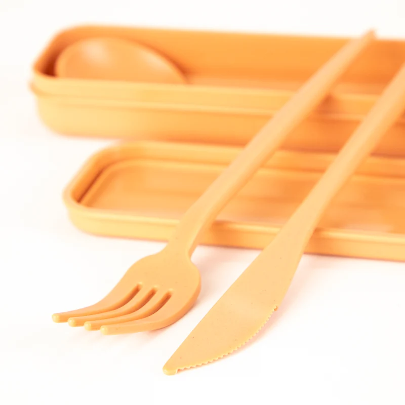Tracker Utensils Set