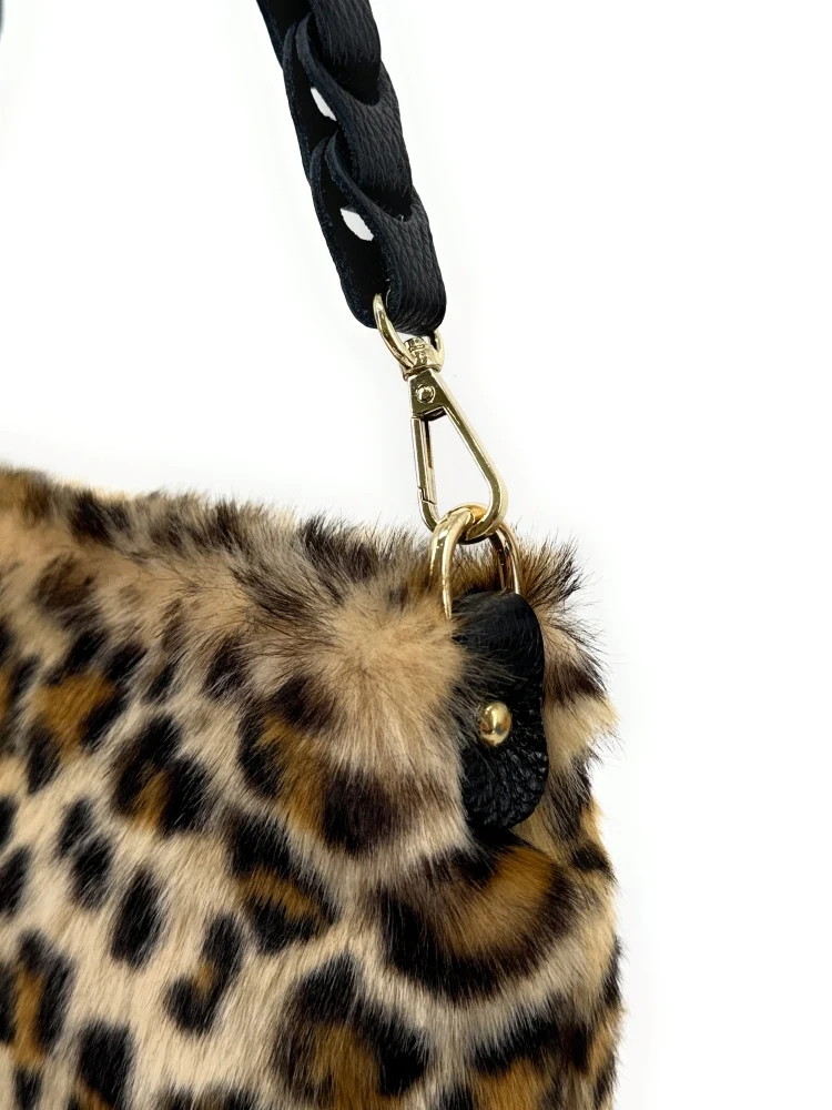 Sac pochette en cuir et fausse fourrure SHURI Léopard